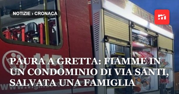 Paura a Gretta: fiamme in un condominio di via Santi, salvata una famiglia